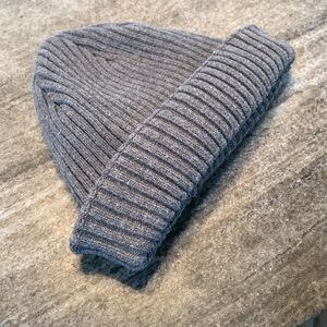 Zara Charcoal Ribbed Knit Beanie